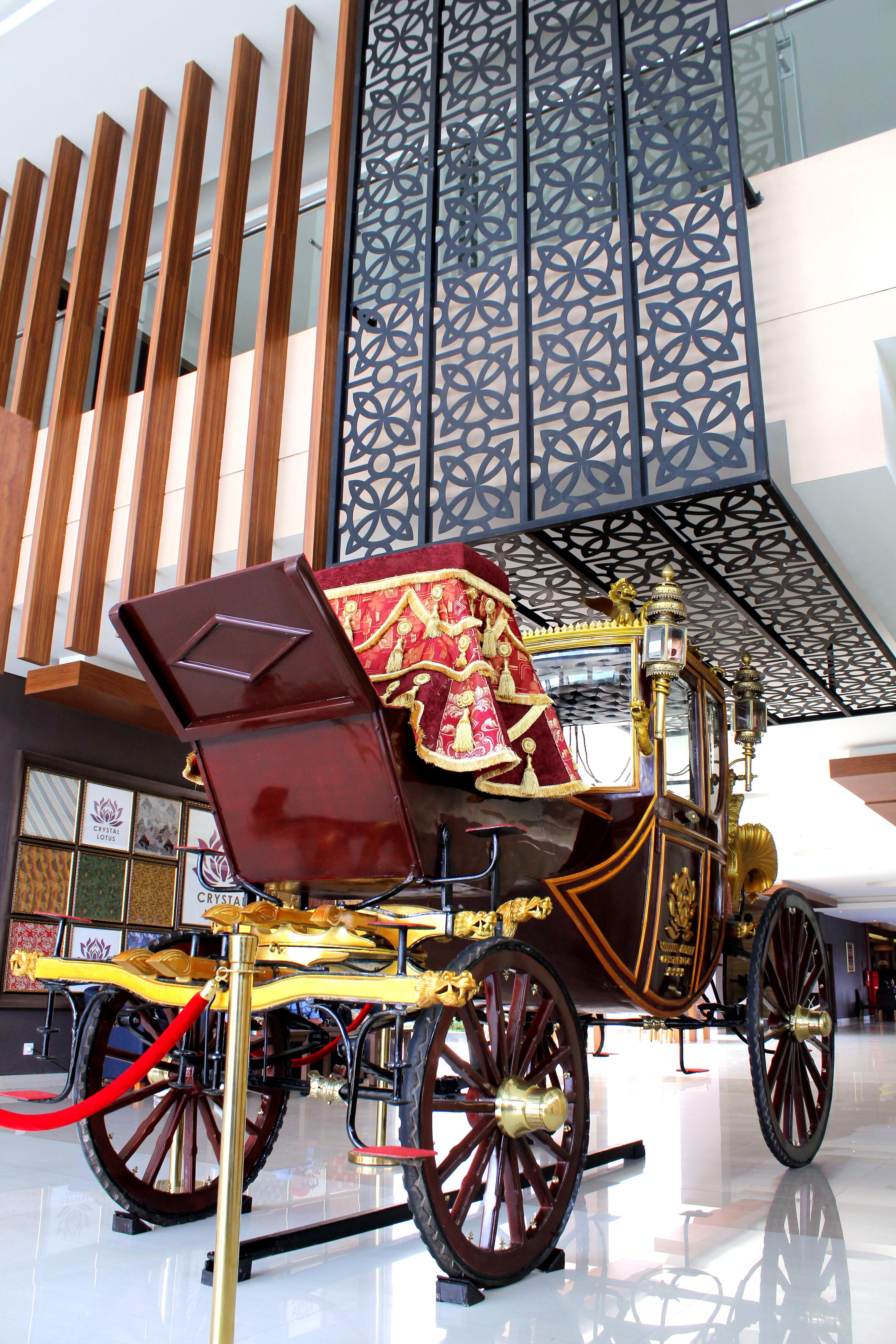Crystal Lotus Hotel Yogyakarta Melati Exterior photo